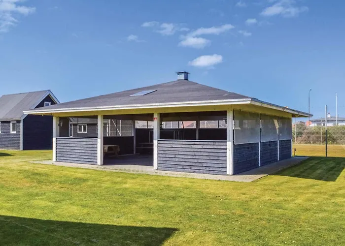 4 Star In Holiday home